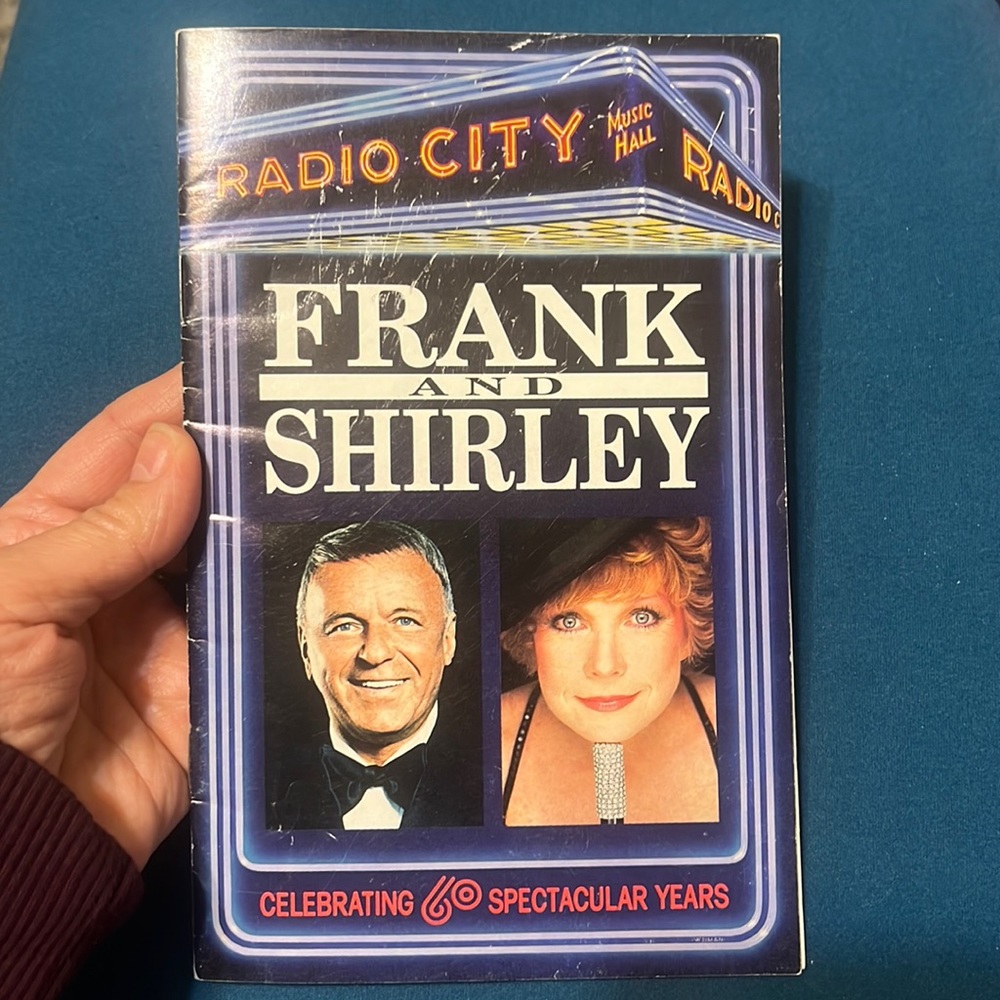 Frank Sinatra & Shirley McLaine Booklet - Radio City Music Hall - New York City